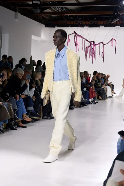 Look 73